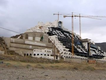 En 2016 el Supremo declaró ilegal la construcción del hotel del Algarrobico En 2016 el Supremo declaró ilegal la construcción del hotel del Algarrobico