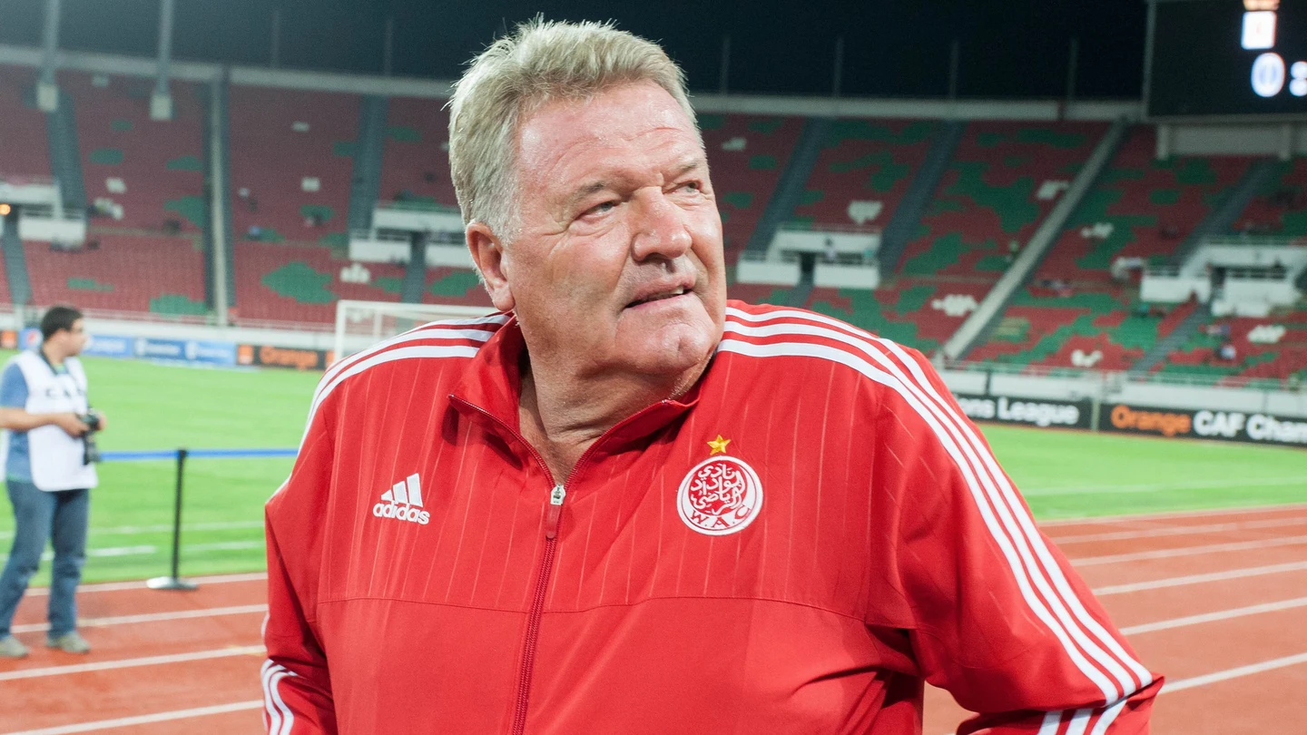 Toshack en un partido de su equipo Wydad Casablanca Toshack en un partido de su equipo Wydad Casablanca
