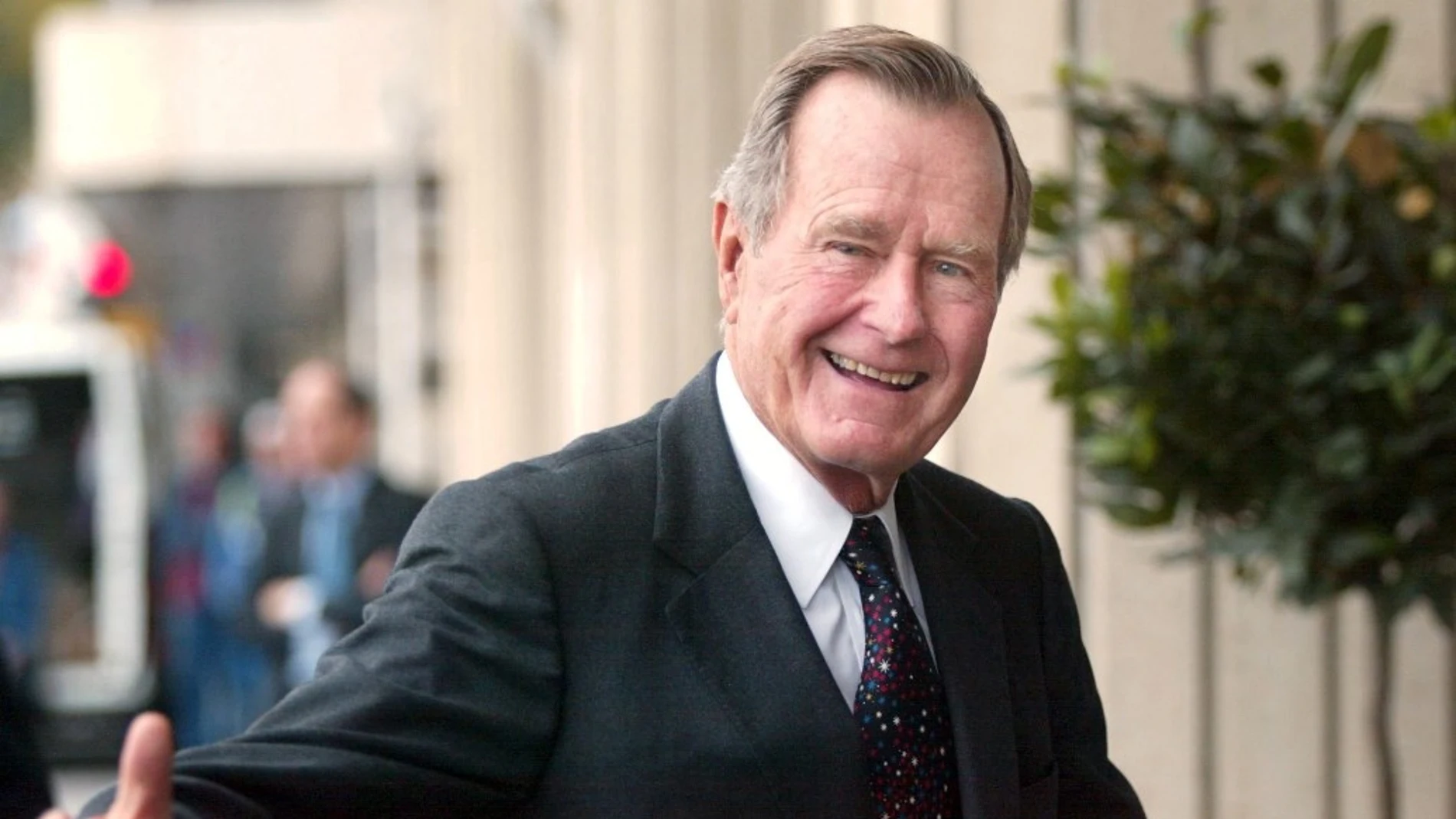 Imagen de archivo del expresidente de Estados Unidos George H.W. Bush
