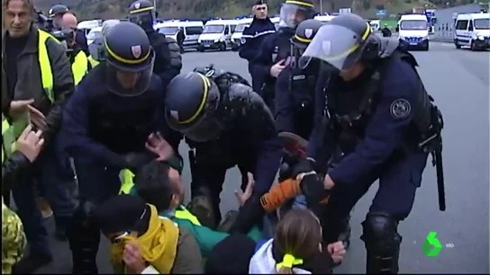 Tensión en la frontera de España y Francia Tensión en la frontera de España y Francia