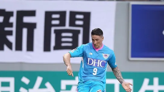 Fernando Torres, con el Sagan Tosu Fernando Torres, con el Sagan Tosu