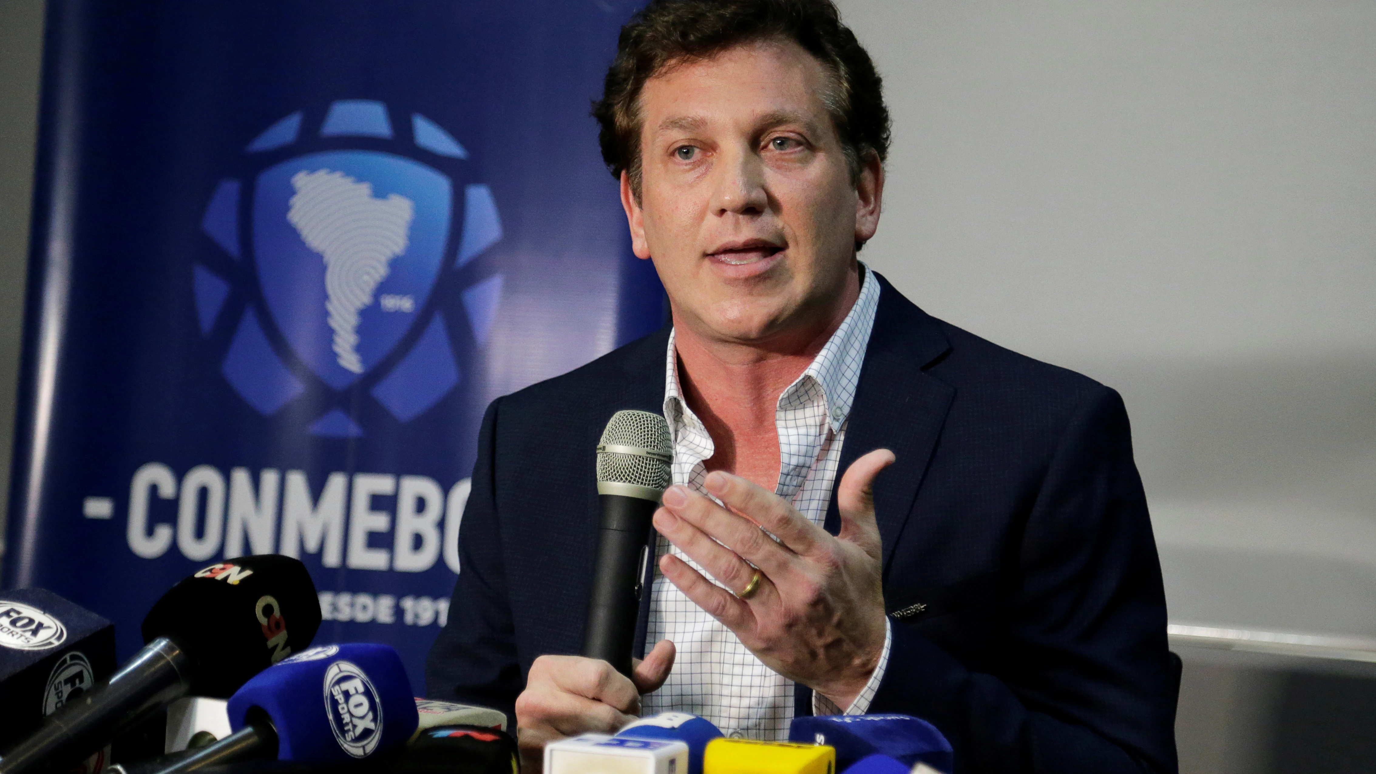 El presidente de la CONMEBOL, Alejandro Domínguez