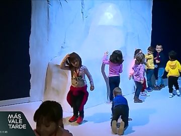 Niños en Atlantis Aquarium Niños en Atlantis Aquarium