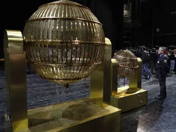 Los Bombos de la Lotería de Navidad Los Bombos de la Lotería de Navidad