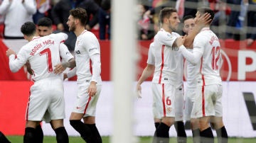El Sevilla celebra un gol