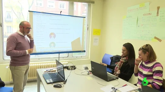 Taller para que las mujeres transexuales encuentren empleo Taller para que las mujeres transexuales encuentren empleo