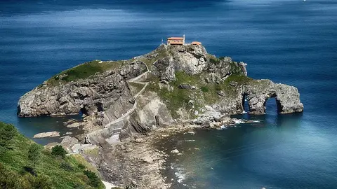 Puente de San Juan de Gaztelugatxe Puente de San Juan de Gaztelugatxe