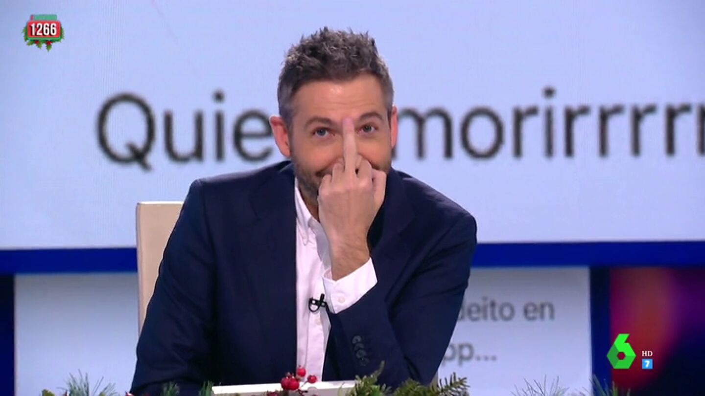 Frank Blanco la l&iacute;a con el amigo invisible de Zapeando y le llueven zascas de sus compa&ntilde;eros: este es el castigo del programa a su metedura de pata