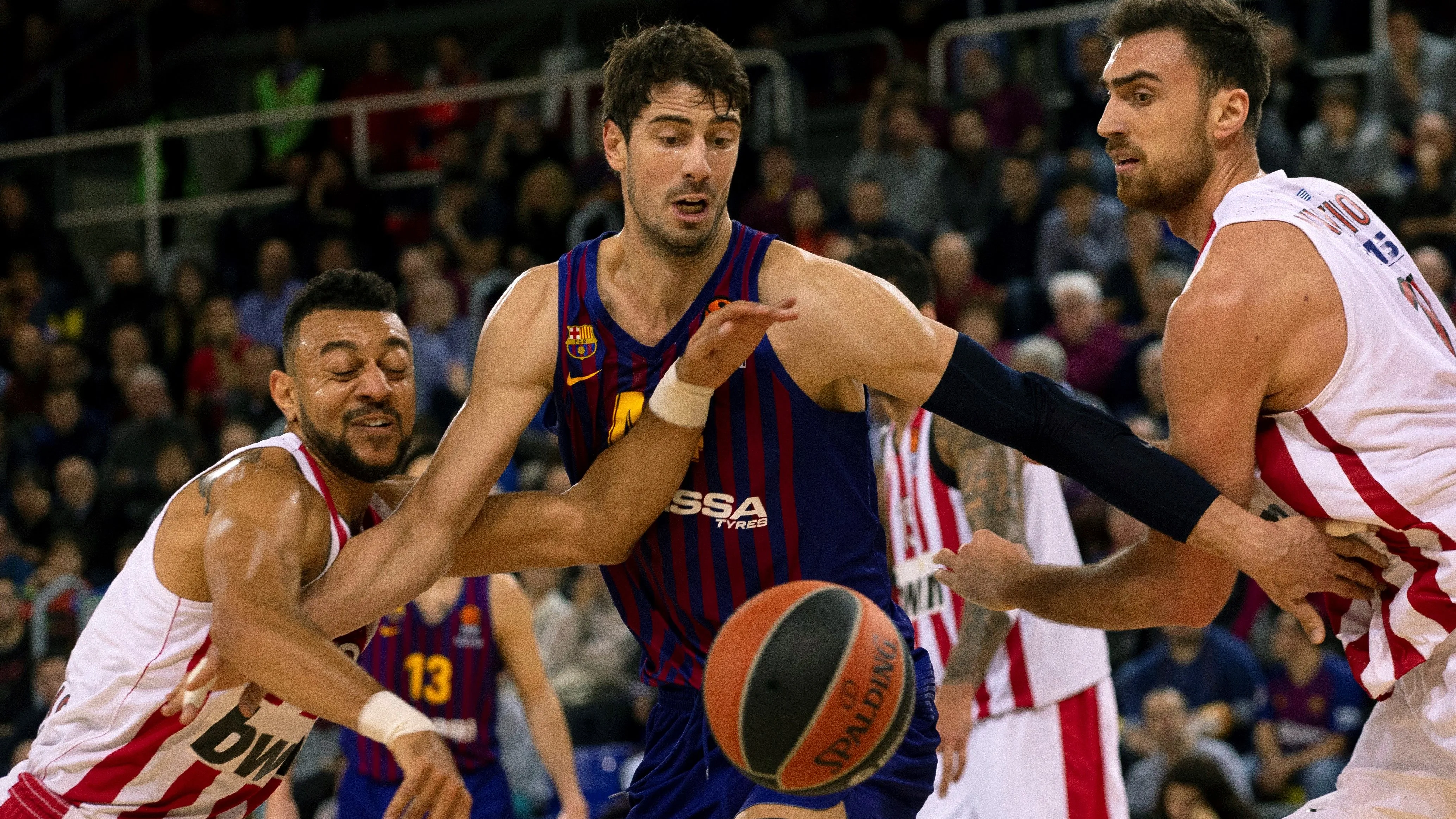 Tomic, durante el partido contra Olympiacos