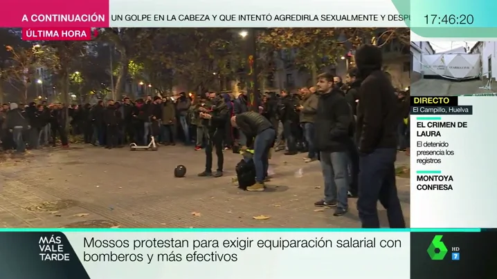 Mossos protestan frente a Interior