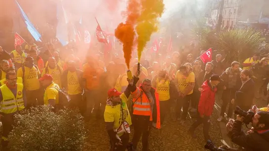 Los trabajadores de Alcoa de Asturias y Galicia, durante la movilización Los trabajadores de Alcoa de Asturias y Galicia, durante la movilización