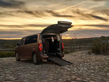 Toyota 'Se Adapta' y sus transformaciones Toyota 'Se Adapta' y sus transformaciones