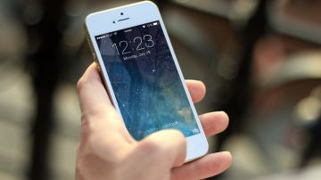 El correo malicioso conduce a una web falsa para robar tu ID de Apple y tus datos personales