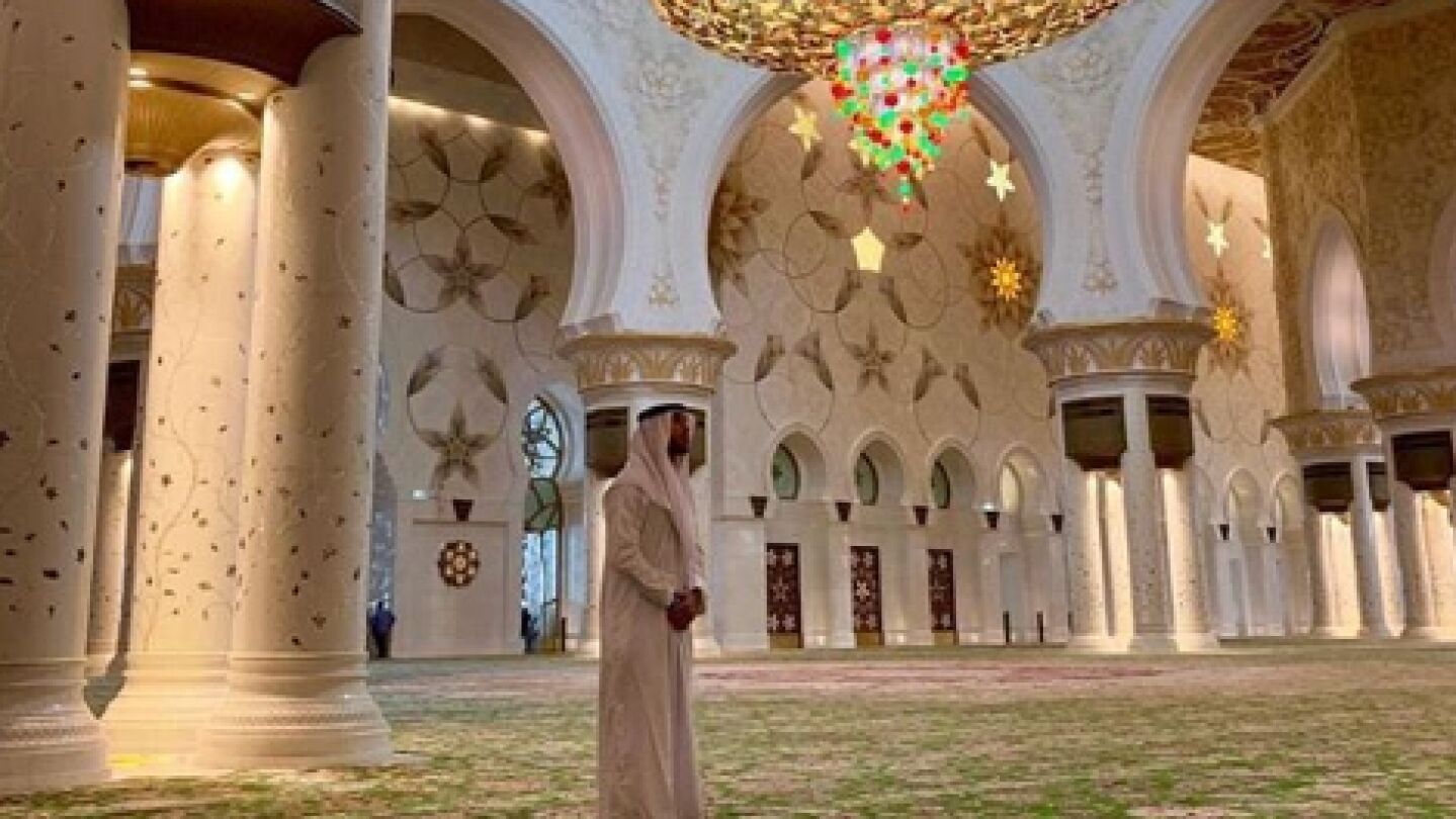 Sergio Ramos en la mezquita Sheikh Zayed