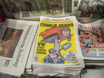 Ejemplar de la revista satírica francesa 'Charlie Hebdo' Ejemplar de la revista satírica francesa 'Charlie Hebdo'