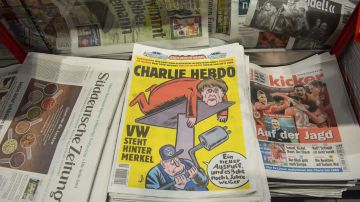 Ejemplar de la revista satírica francesa 'Charlie Hebdo'