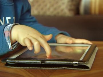 La dopamina, la razón por la que las pantallas tienen el mismo efecto en el cerebro de los niños que los casinos en los mayores La dopamina, la razón por la que las pantallas tienen el mismo efecto en el cerebro de los niños que los casinos en los mayores