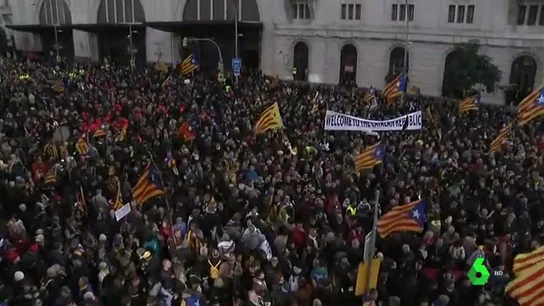 OMNIUM PROTESTA POLITICA OMNIUM PROTESTA POLITICA