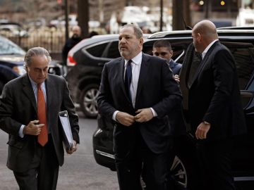 Harvey Weinstein llegando al juzgado Harvey Weinstein llegando al juzgado