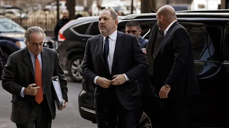 Harvey Weinstein llegando al juzgado