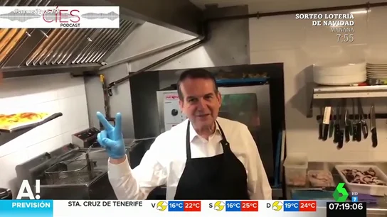 El alcalde de Vigo lo ha vuelto a hacer: este es el vídeo del villancico más internacional de Abel Caballero El alcalde de Vigo lo ha vuelto a hacer: este es el vídeo del villancico más internacional de Abel Caballero