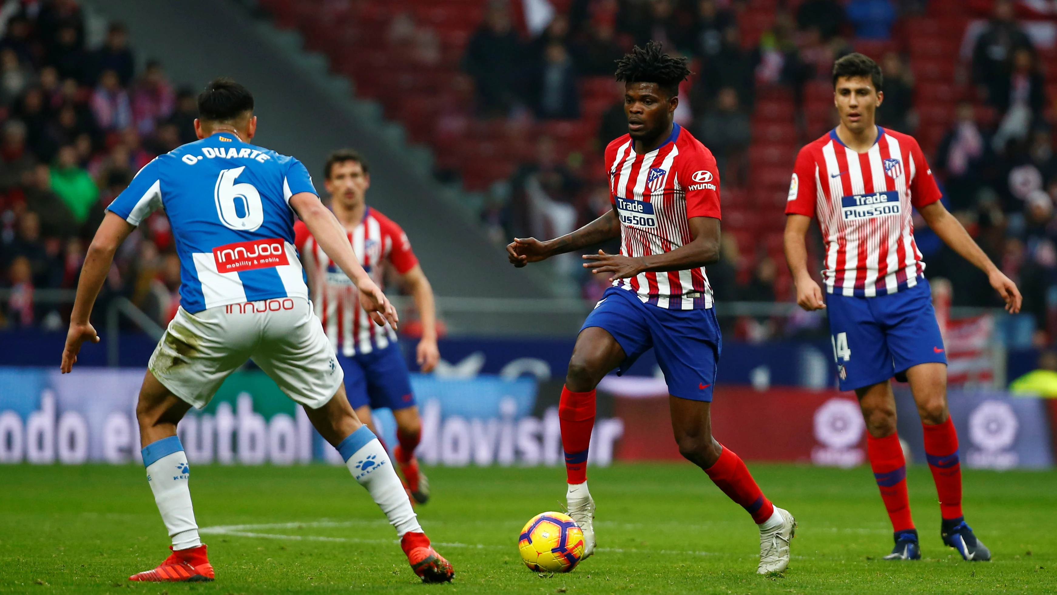 Momento del partido entre el Atlético de Madrid y el Espanyol