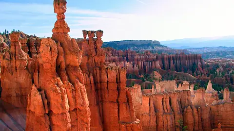 Thorhammer, Cañón Bryce, Estados Unidos Lugares espectaculares del mundo que visitar en 2019 (1)