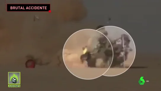Brutal accidente entre dos buggies en la línea de meta de la África Eco Race Brutal accidente entre dos buggies en la línea de meta de la África Eco Race