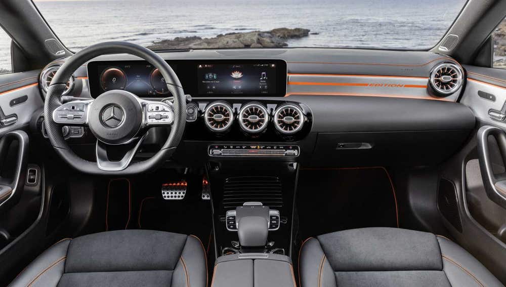 Mercedes-Benz CLA interior 