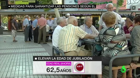 Pensionistas en un parque Pensionistas en un parque