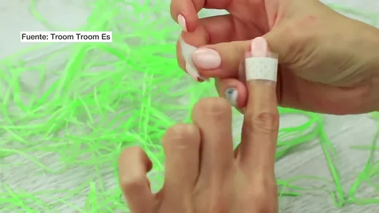 Internet lo dice: lo hacemos todo mal, hasta ponernos una tirita Internet lo dice: lo hacemos todo mal, hasta ponernos una tirita