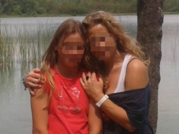 La madre asesinada en Banyoles y su hija menor La madre asesinada en Banyoles y su hija menor
