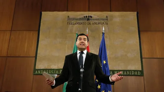 El líder del PP-A, Juanma Moreno, durante su comparecencia ayer en el Parlamento de Andalucía El líder del PP-A, Juanma Moreno, durante su comparecencia ayer en el Parlamento de Andalucía
