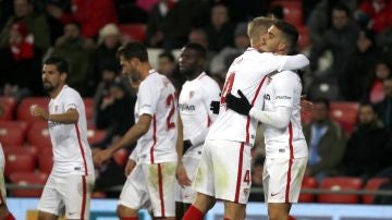 André Silva celebra el 1-2 en San Mamés