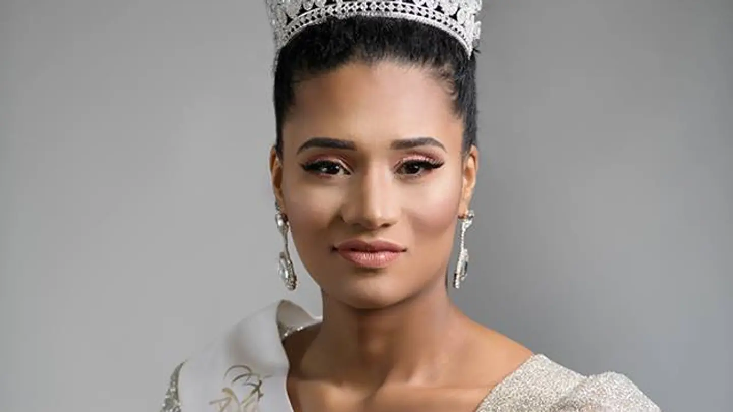 Miss Argelia Miss Argelia
