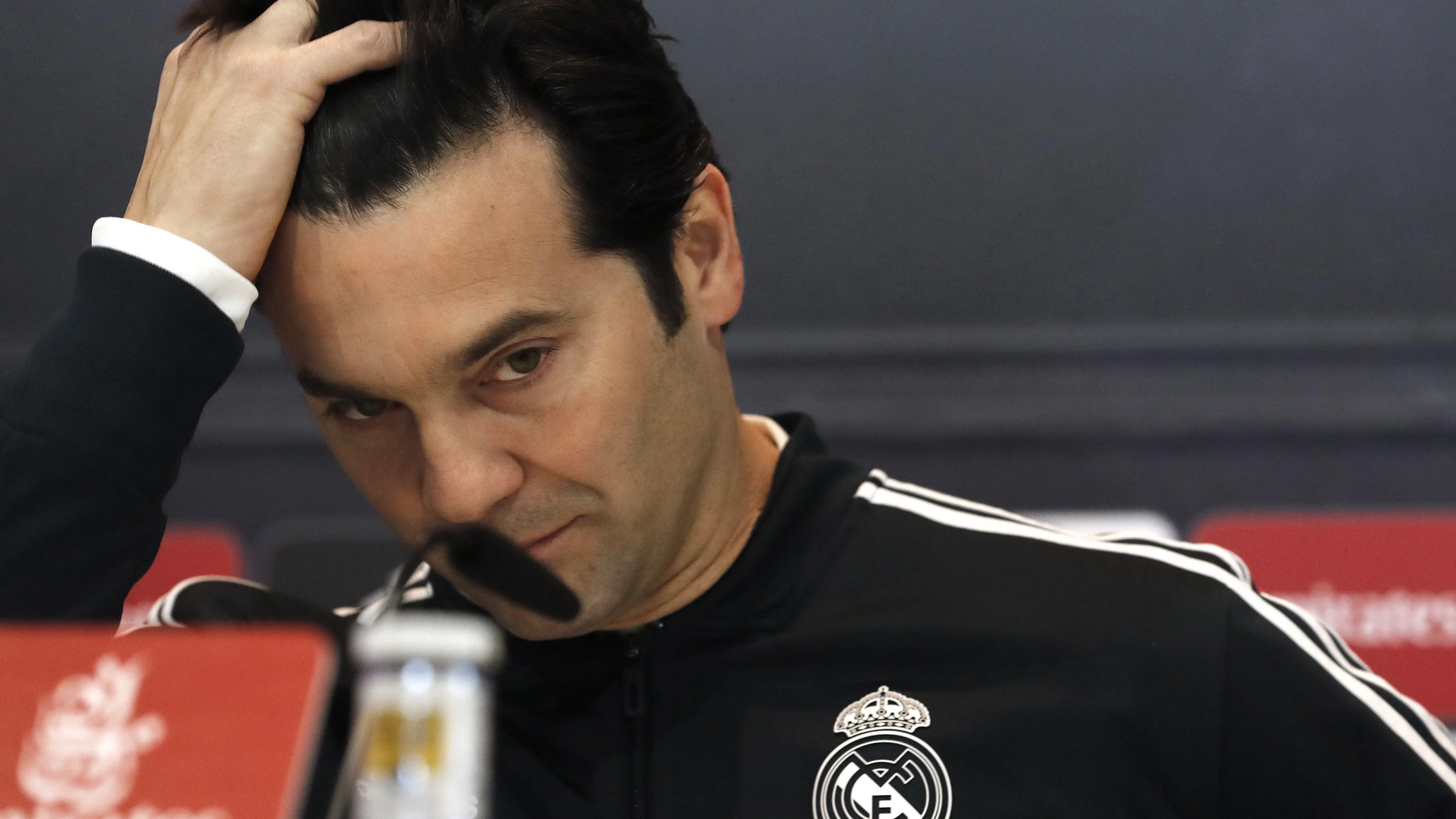 Solari, en rueda de prensa