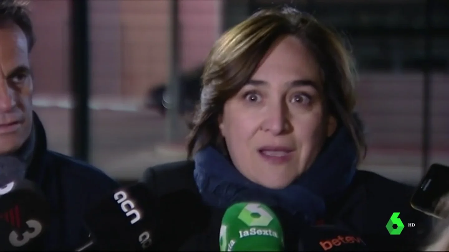 Colau visita a los presos de Lledoners y llevará al pleno una declaración contra el juicio del 1-O Colau visita a los presos de Lledoners y llevará al pleno una declaración contra el juicio del 1-O