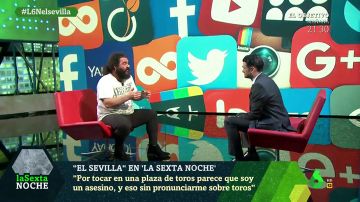 La crítica de El Sevilla a los 'ofendidos' en redes sociales: "Por tocar en una plaza de toros me llamaron asesino"