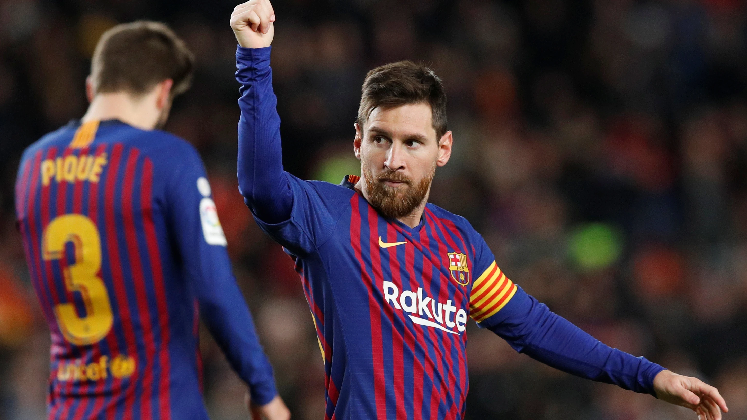 Leo Messi celebra su gol 400 en Liga