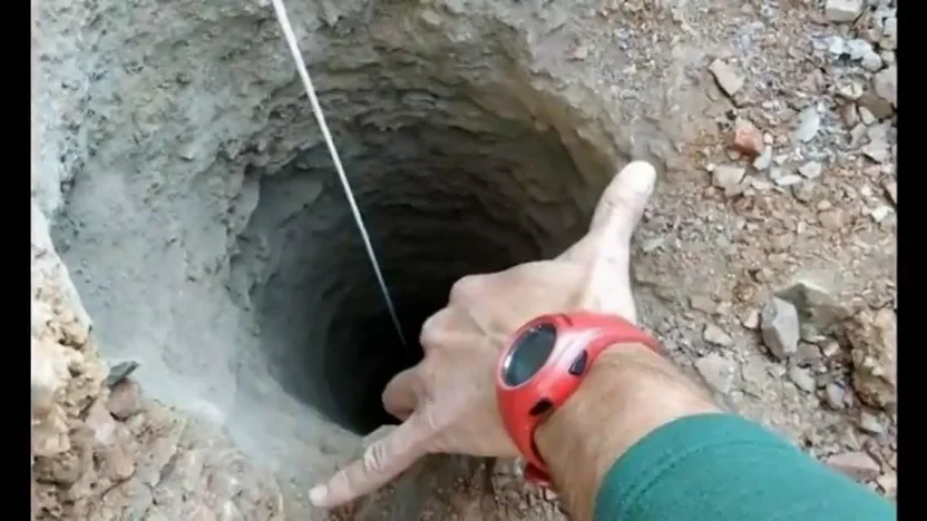 El pequeño pozo en el que cayó Julen