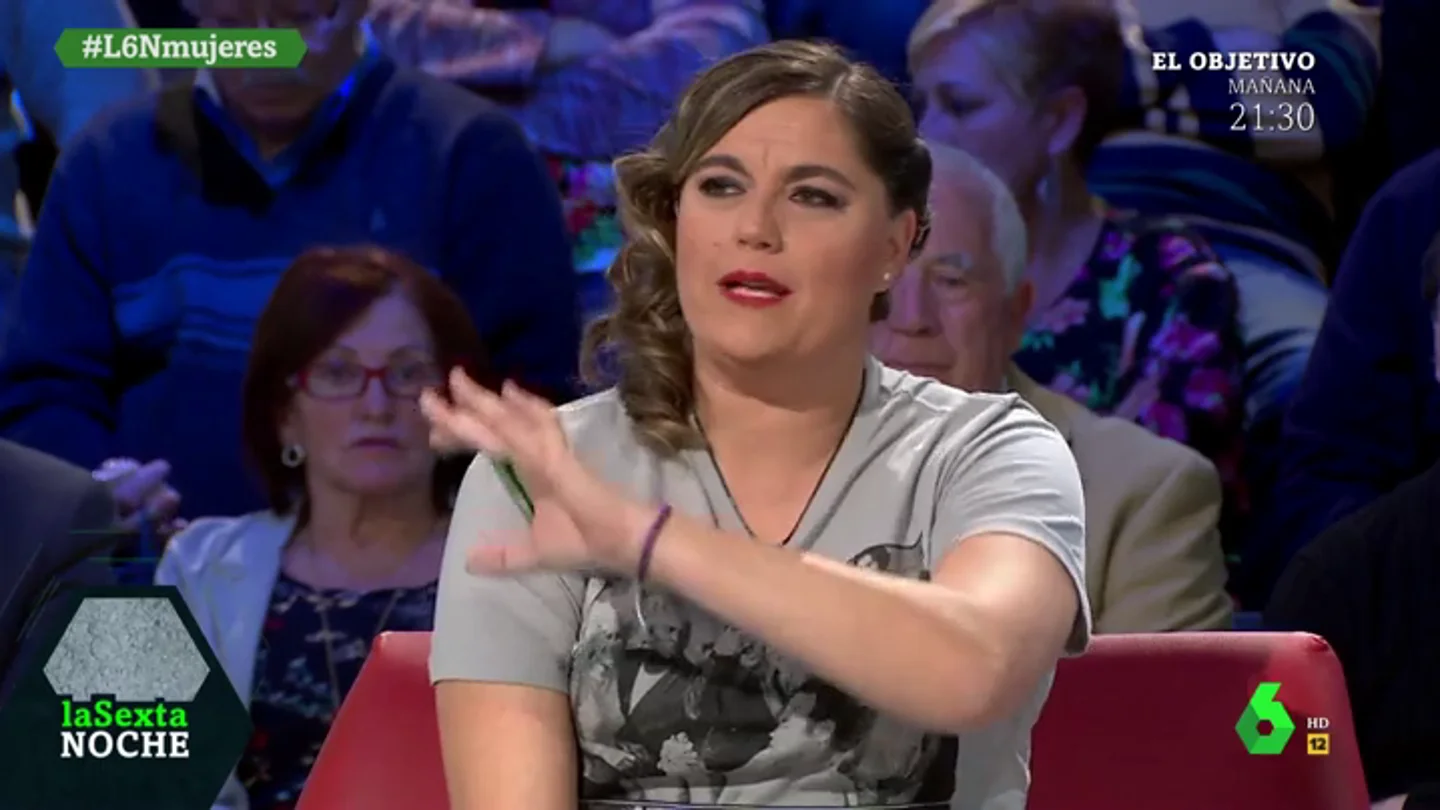 El rotundo alegato de Loreto Ochando contra Vox: "Hay que ser muy cenutrio para negar la violencia de género" El rotundo alegato de Loreto Ochando contra Vox: "Hay que ser muy cenutrio para negar la violencia de género"
