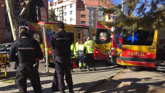 Imagen de la intervención en la reyerta por parte de la Policía Nacional y el 112 Imagen de la intervención en la reyerta por parte de la Policía Nacional y el 112