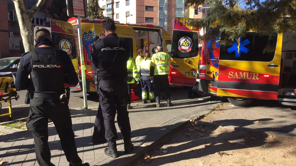 Imagen de la intervención en la reyerta por parte de la Policía Nacional y el 112