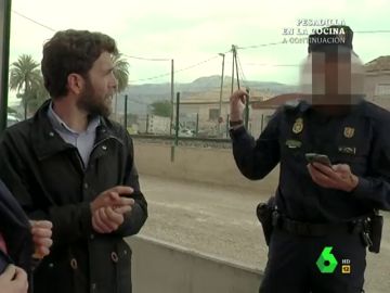 Así vivió Gonzo la interrupción de la Policía cuando grababa un reportaje sobre el soterramiento del AVE en Murcia Así vivió Gonzo la interrupción de la Policía cuando grababa un reportaje sobre el soterramiento del AVE en Murcia