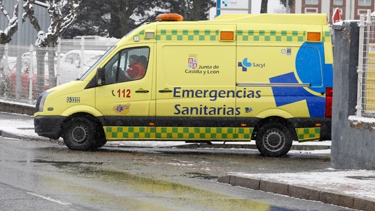 Trabajadores se quejan del lamentable estado de las ambulancias Trabajadores se quejan del lamentable estado de las ambulancias