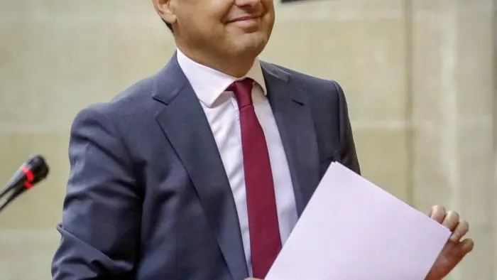 Juanma Moreno en el Parlamento de Andalucía Juanma Moreno en el Parlamento de Andalucía