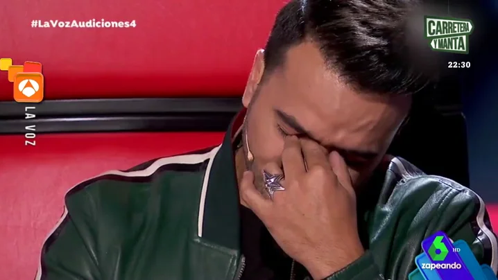 Luis Fonsi emocionado en La Voz