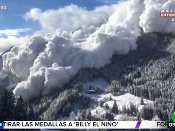 El impactante vídeo de una rápida avalancha de nieve en los Alpes suizos El impactante vídeo de una rápida avalancha de nieve en los Alpes suizos