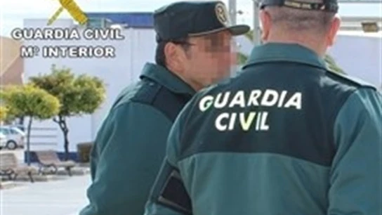 Varios agentes de la Guardia Civil Varios agentes de la Guardia Civil