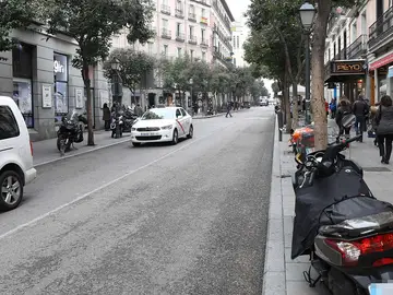 Límite de velocidad en ciudad  Límite de velocidad en ciudad